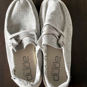 Womens Hey dudes. Lightly worn.